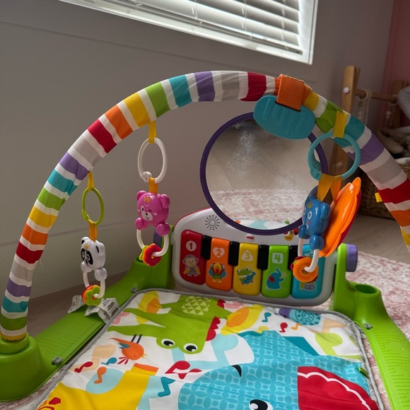 Fisher Price Baby Playmat - Picture 3 of 4